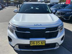 2024 Kia
                Seltos Sport