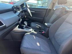 2024 Kia
                Seltos Sport