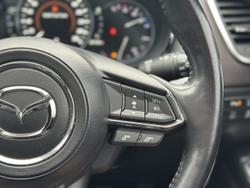 2019 Mazda
CX-9 Azami