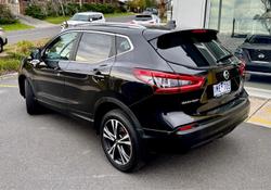 2017 Nissan QASHQAI ST-L J11 Series 2 Pearl Black