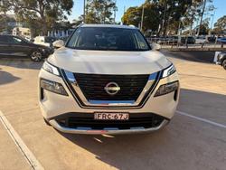 2024 Nissan
X-TRAIL Ti-L