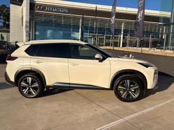 2024 Nissan
X-TRAIL Ti-L