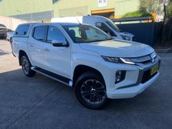 2021 Mitsubishi
Triton GLS