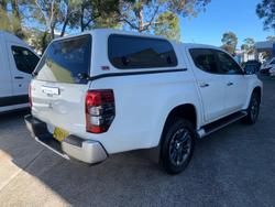 2021 Mitsubishi
Triton GLS