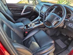2017 Mitsubishi
Pajero Sport Exceed