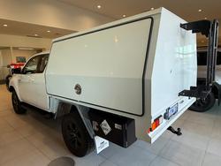 2022 Toyota
                Hilux 4x4 2.8L DSL E/C/C 6AT SR