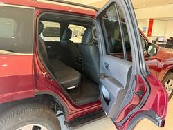 2024 Toyota
                LANDCRUISER LC300 3.3L V6 DSL VX 7 Seats