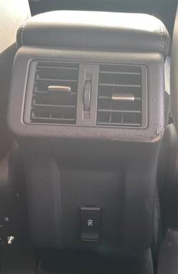 2021 Mitsubishi
Outlander LS