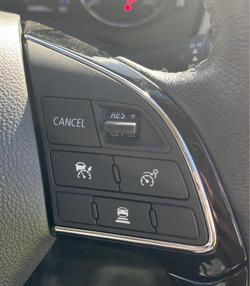 2021 Mitsubishi
Outlander LS