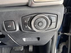2020 Ford
Everest Trend