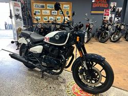 2025 Royal Enfield SHOTGUN 650 WHITE
