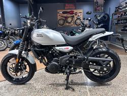 Royal Enfield Guerilla 450