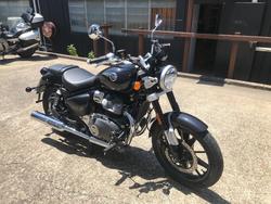 2025 Royal Enfield SUPER METEOR 650 Black