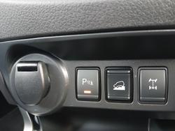 2019 Nissan
Navara ST-X