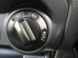 2019 Nissan
Navara ST-X