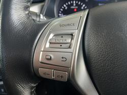 2019 Nissan
Navara ST-X