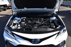 2024 Toyota Camry Ascent AXVH70R White