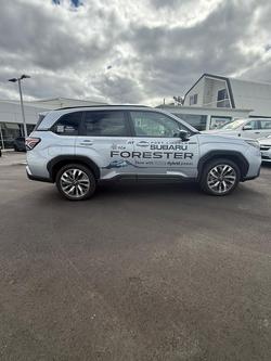 2025 Subaru Forester Hybrid Touring