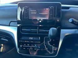 2019 Toyota Tarago GLi ACR50R Glacier White
