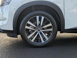 2023 Nissan
PATHFINDER TI-L