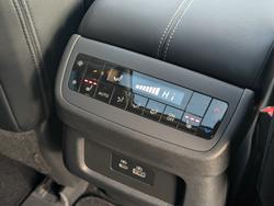 2023 Nissan
PATHFINDER TI-L