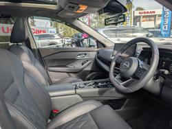 2024 Nissan
X-TRAIL TI-L E-POWER