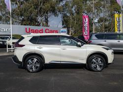 2024 Nissan
X-TRAIL TI-L E-POWER