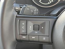 2024 Nissan
X-TRAIL ST-L