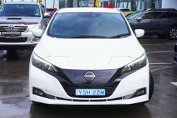 2022 Nissan
                LEAF 