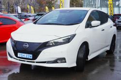 2022 Nissan
                LEAF 