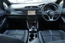 2022 Nissan
                LEAF 