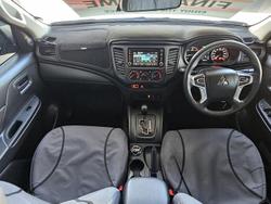 2019 Mitsubishi
Triton GLX