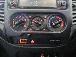 2019 Mitsubishi
Triton GLX