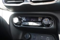 2025 Nissan JUKE ST+