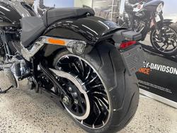 2025 Harley-Davidson Breakout 117 (FXBR) Softail Black