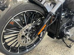 2025 Harley-Davidson Breakout 117 (FXBR) Softail Black