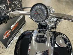2025 Harley-Davidson Breakout 117 (FXBR) Softail Black
