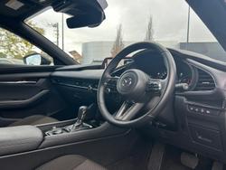 2024 Mazda
3 G20 Evolve