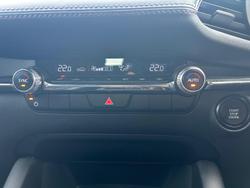 2024 Mazda
3 G20 Evolve