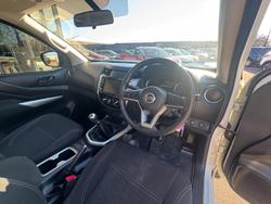 2022 Nissan Navara SL Warrior