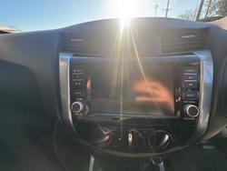 2022 Nissan
Navara SL Warrior