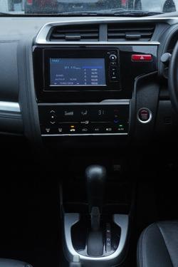 2016 Honda
Jazz VTi-L