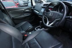 2016 Honda
Jazz VTi-L