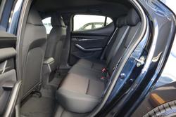 2025 Mazda
3 G20 Pure