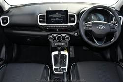2025 Hyundai
Venue Elite