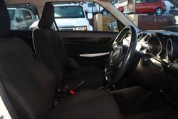 2022 Suzuki
Swift GL S