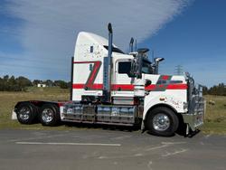2018 Kenworth T909 NEW X15 CRATE ENGINE White