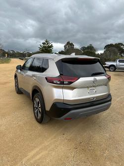 2024 Nissan X-TRAIL ST-L