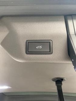 2025 Volkswagen
Multivan TDI360 Life