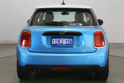 2018 MINI
Hatch Cooper